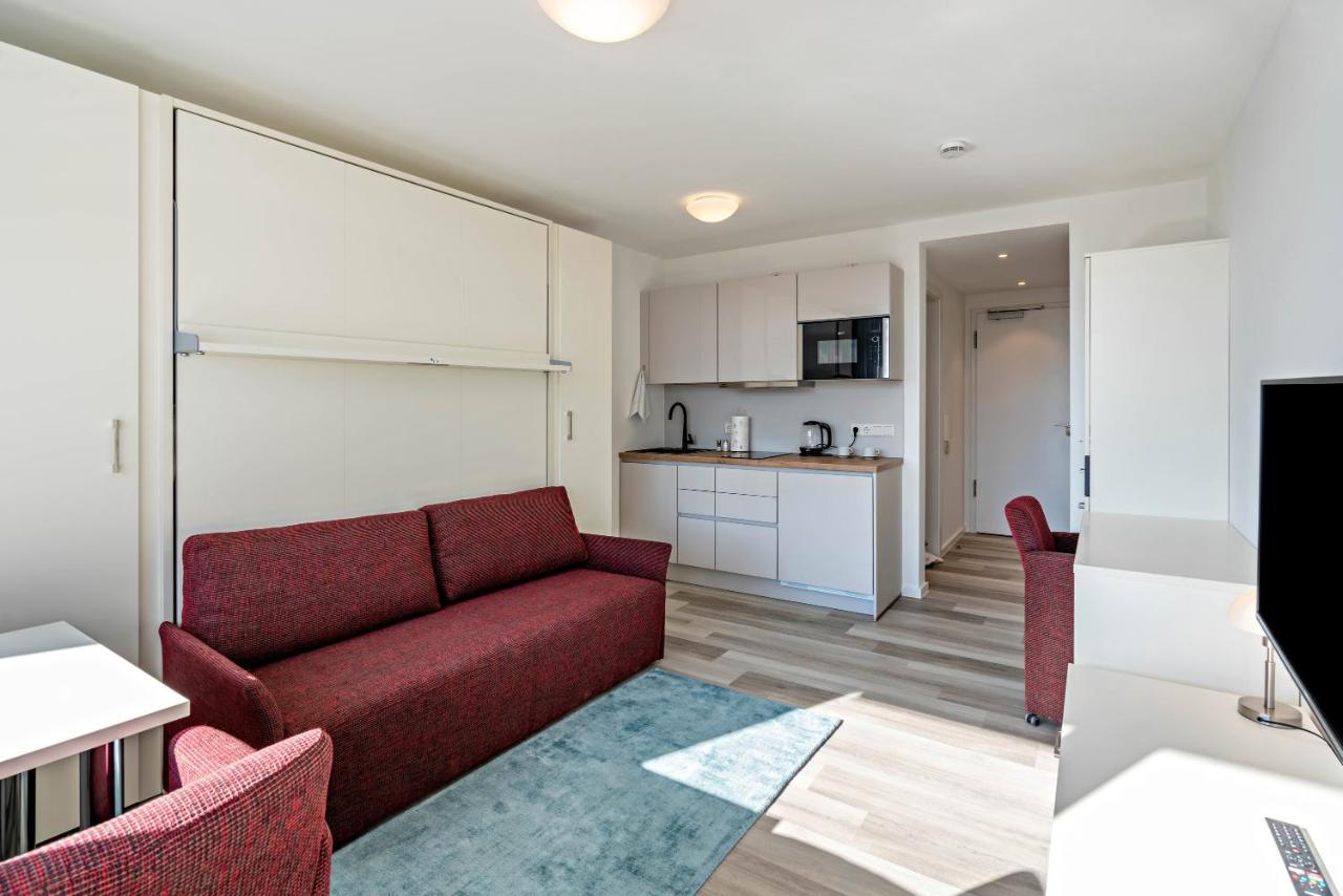 Huber Living Basic 106 Apartman Germering Kültér fotó