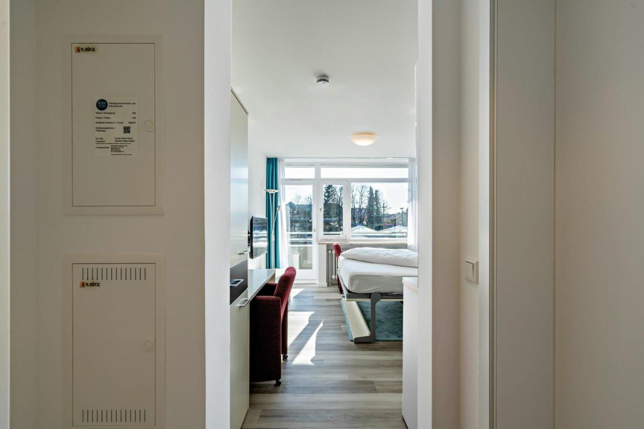 Huber Living Basic 106 Apartman Germering Kültér fotó